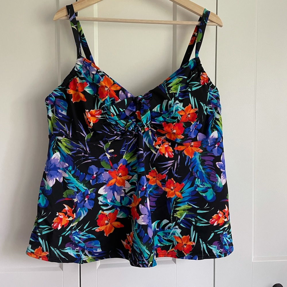 Swimsuits For All Floral Tie Tankini Top